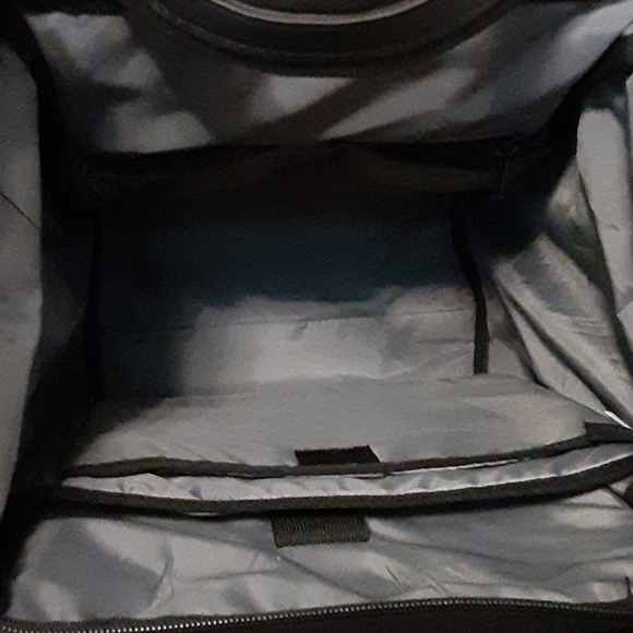 HERITAGE Black Backpack - Picture 5 of 8